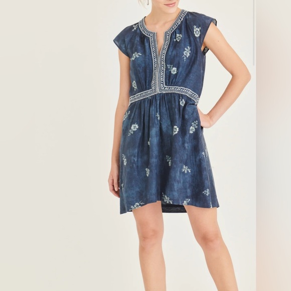 Secret Mission Mirelle Organic Cotton Embroidered Mini Dress Size Medium NWT - Picture 7 of 8